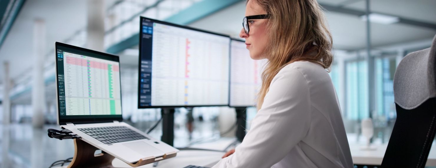 Financial service showcase 2